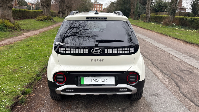 Hyundai INSTER 85kW 02 49kWh 5dr Auto Electric Hatchback